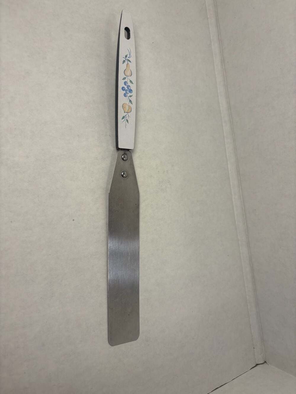 Vintage Stainless Steel USA Fruit Pattern Icing Spatula spreader